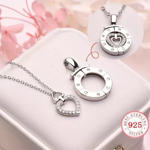 COLLAR ESCALERA AL CIELO ❤️